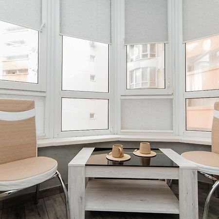 Luxrent Lejlighed Chişinău Eksteriør billede