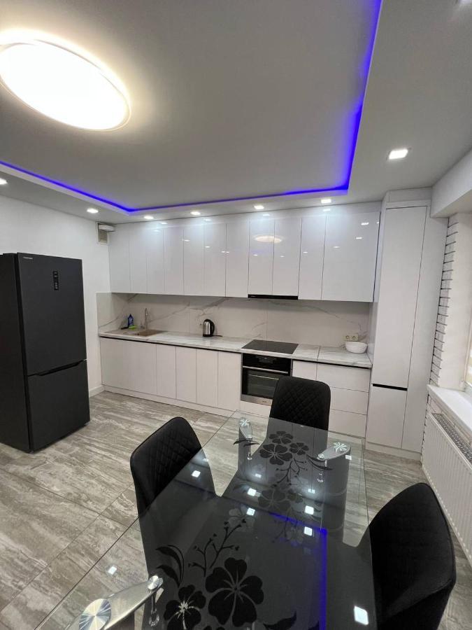 Luxrent Lejlighed Chişinău Eksteriør billede